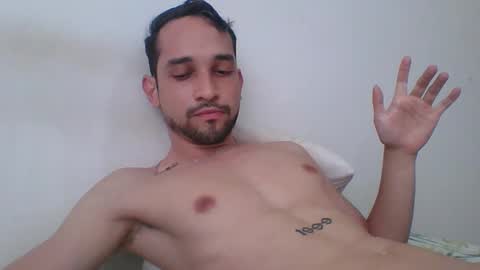 Snapshot of jovenvergonguapo09 chatting on March 10, 3:52 pm Van Helsing online show from March 10, 3:52 pm