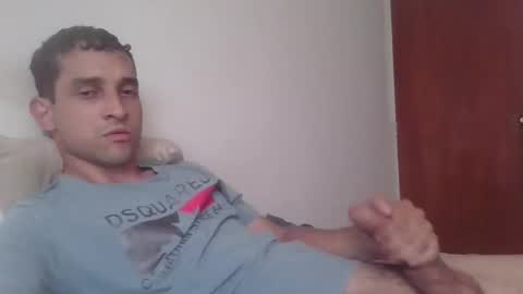 Snapshot of jovenvergonguapo09 chatting on November 30, 9:30 pm Van Helsing online show from November 30, 9:30 pm