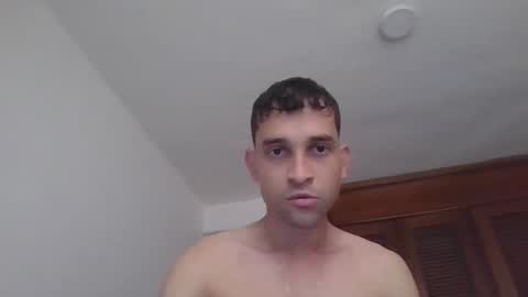 Snapshot of jovenvergonguapo09 chatting on January 12, 2:11 pm Van Helsing online show from January 12, 2:11 pm