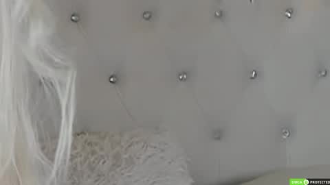 Joy Barker online show from December 14, 3:34 am