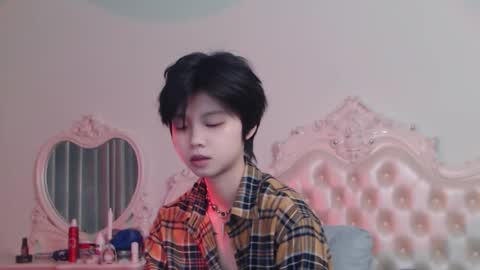 joycekay online show from January 18, 7:50 pm