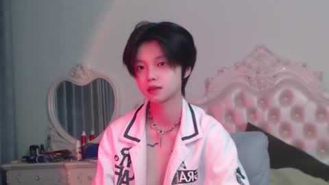 joycekay online show from March 3, 9:53 pm