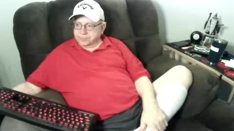 Snapshot of jpmel99 chatting on January 10, 10:36 pm jpmel99 online show from January 10, 10:36 pm