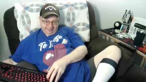 Snapshot of jpmel99 chatting on January 18, 8:34 pm jpmel99 online show from January 18, 8:34 pm