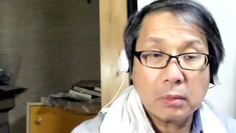 Snapshot of jpystrong chatting on December 31, 2:25 pm jpystrong online show from December 31, 2:25 pm