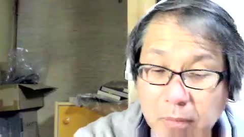 Snapshot of jpystrong chatting on January 3, 3:33 pm jpystrong online show from January 3, 3:33 pm