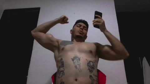 Snapshot of jq401055 chatting on January 7, 10:19 pm Jaxxx67 online show from January 7, 10:19 pm