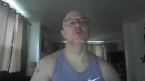 jr1871 online show from May 8, 11:59 am