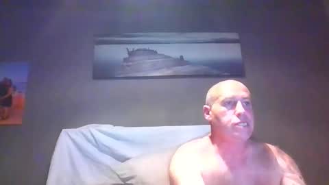 Snapshot of jrkfurnitureinstallations chatting on March 31, 8:26 am Naughty Couple online show from March 31, 8:26 am