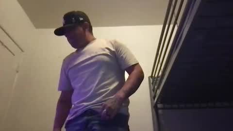jrlovespssy online show from November 28, 3:31 am