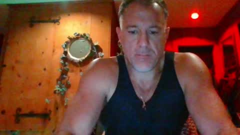 Snapshot of jroge21 chatting on January 7, 1:49 am jroge21 online show from January 7, 1:49 am