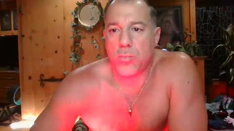 Snapshot of jroge21 chatting on January 19, 3:39 am jroge21 online show from January 19, 3:39 am