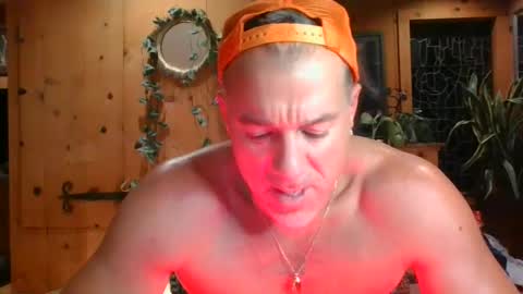 Snapshot of jroge21 chatting on January 26, 6:38 am jroge21 online show from January 26, 6:38 am