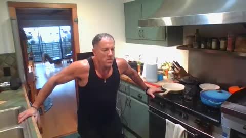 Snapshot of jroge21 chatting on January 30, 12:50 am jroge21 online show from January 30, 12:50 am