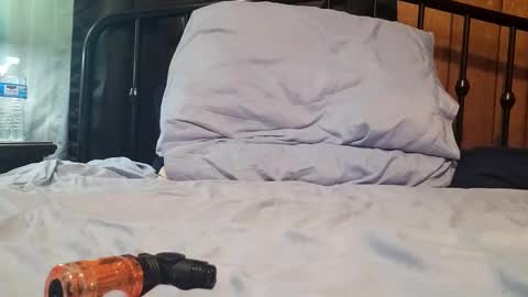 jscwbnncbhft online show from January 25, 8:53 pm