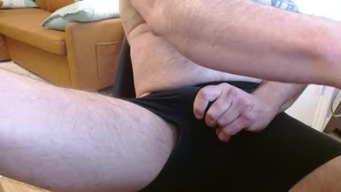 jsimon04 online show from November 15, 3:52 pm