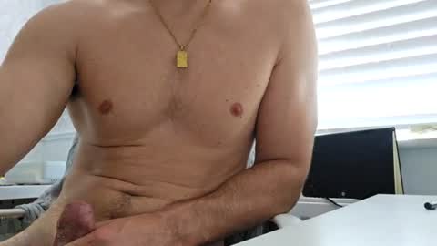 Snapshot of jt_345 chatting on July 11, 12:08 pm jt_345 online show from July 11, 12:08 pm