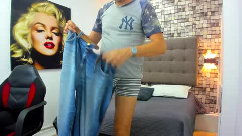 JUAN  online show from March 30, 11:22 am