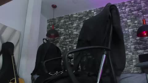 Snapshot of juan_jsmith chatting on March 5, 3:29 pm juan_jsmith online show from March 5, 3:29 pm