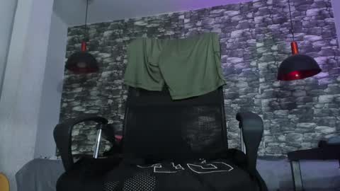 Snapshot of juan_jsmith chatting on March 10, 3:30 pm juan_jsmith online show from March 10, 3:30 pm