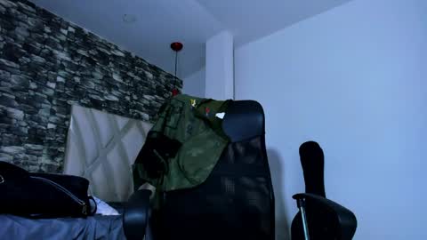 juan_jsmith online show from May 7, 2:44 pm