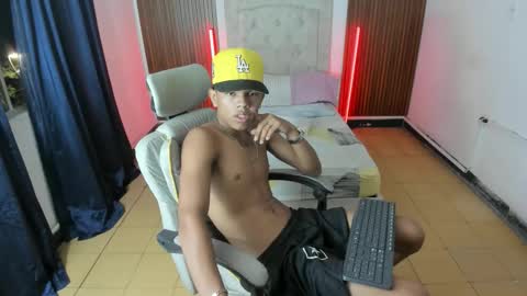 Juan Mhata online show from May 13, 1:47 am