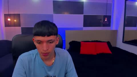 JuanSteven online show from December 14, 5:51 am