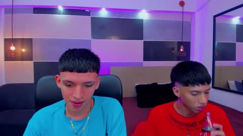 JuanSteven online show from December 31, 4:06 am