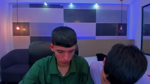 JuanSteven online show from February 22, 4:40 am