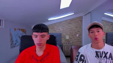 JuanSteven online show from March 5, 4:34 am