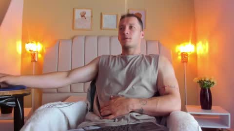 Snapshot of juan_prior chatting on October 21, 12:50 pm JUAN online show from October 21, 12:50 pm