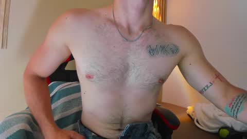 Snapshot of juan_prior chatting on April 7, 4:13 am JUAN online show from April 7, 4:13 am