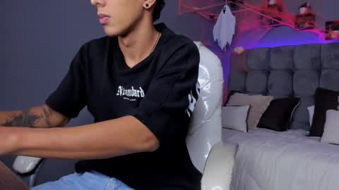 Snapshot of juan_zabala chatting on October 7, 10:56 am Juan online show from October 7, 10:56 am