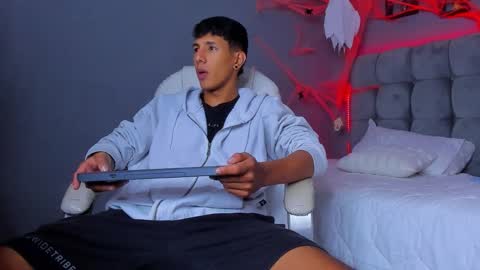 Snapshot of juan_zabala chatting on October 26, 11:05 am Juan online show from October 26, 11:05 am