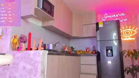 Snapshot of juana18quintero chatting on October 20, 1:00 pm JUANA VALENTINA QUINTERO independent model ONLY FANS --- Juanaquintero online show from October 20, 1:00 pm