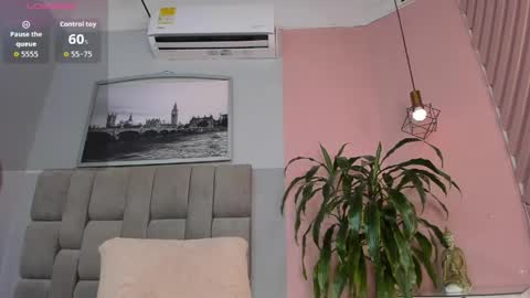 Snapshot of juanasunshine_ chatting on April 16, 11:11 am Juana online show from April 16, 11:11 am