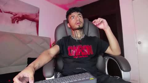 Snapshot of juancamilo66_ chatting on September 12, 11:48 pm juancamilo66_ online show from September 12, 11:48 pm