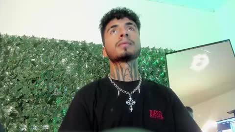 juancamilo66_ online show from January 15, 2:49 am