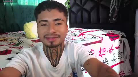 juancamilo66_ online show from May 13, 5:43 pm