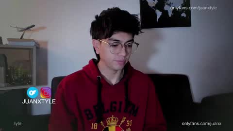 . online show from September 15, 2:28 pm