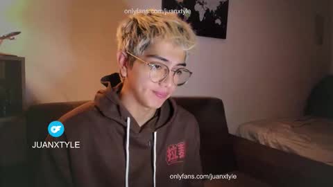 . online show from March 19, 5:28 pm