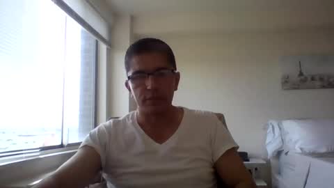 juanearth1 online show from July 29, 6:28 pm