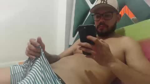 Snapshot of juanfe_style chatting on September 27, 11:26 am juanfe_style online show from September 27, 11:26 am