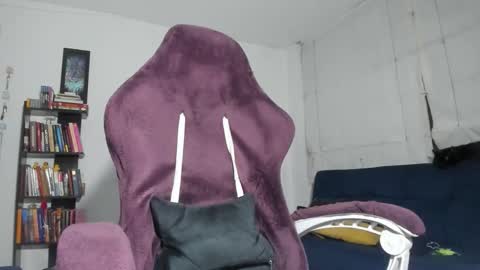 Snapshot of juanisimo_ chatting on September 21, 11:28 pm JUANISIMO online show from September 21, 11:28 pm