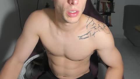 JUANISIMO  online show from March 19, 3:10 am