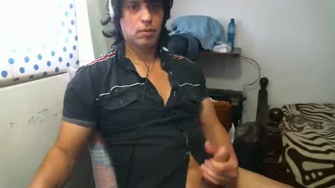 Snapshot of juanito2727 chatting on January 22, 9:54 pm amor online show from January 22, 9:54 pm