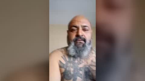 juanjo1002522 online show from July 3, 8:04 pm