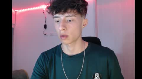 juanmres online show from November 21, 4:11 am