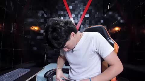 juanpiedraita online show from April 1, 1:41 pm