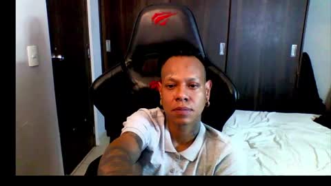 juanpt69 online show from May 23, 3:34 am